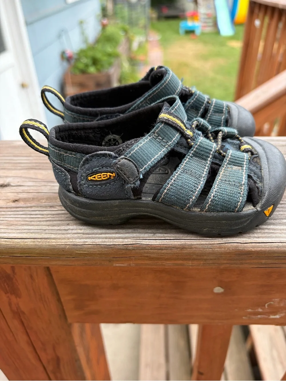 Kids Keen Blue Waterproof Closed-Toe Outdoor Sandals with Yellow Accents